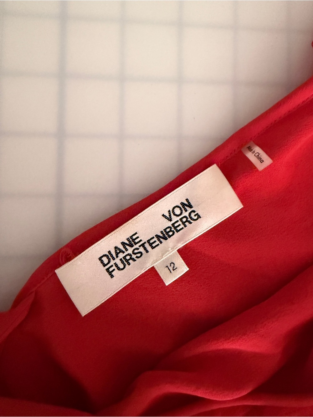 Diane Von Furstenberg Red One-Shoulder Lace-Trim Silk Mini Dress - Picture 6 of 11